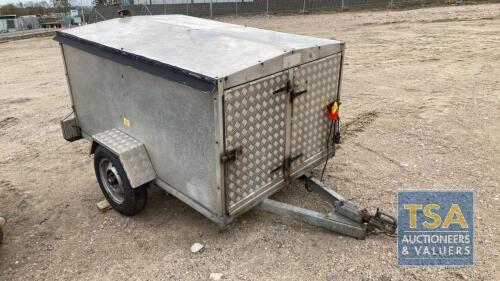 4 COMPARTMENT DOG TRANSPORT TRAILER