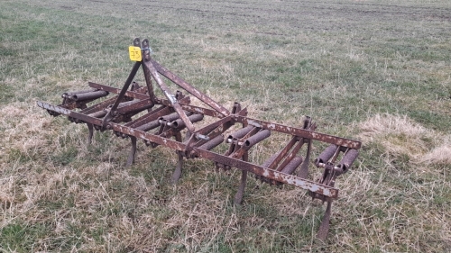 9 TINE CULTIVATOR