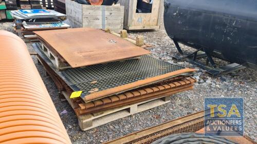 Pallet of Various Riddler Sections and Steel Plate