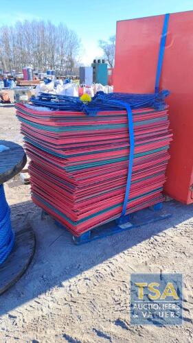 PLASTIC GROUND STABILIZATION PADS