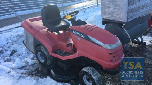 HONDA 2620 48" CUT LAWN MOWER