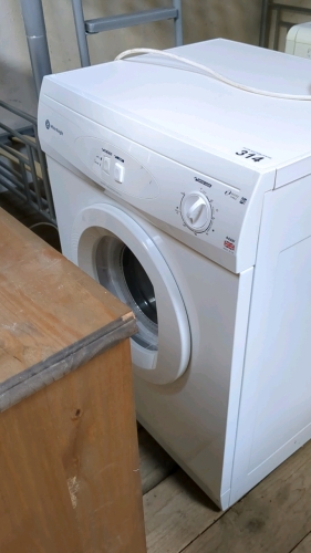 WHITE KNIGHT TUMBLE DRYER