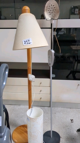 3 LAMPS