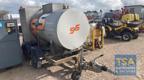 OIL TRANSFER BOWSER 2 No. 800l tanks