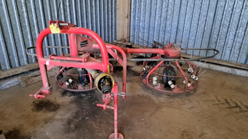 KVERNELAND P2 HAY BOB
