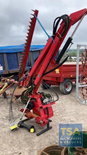 FINGER BAR HEDGE TRIMMER WITH HYDRAULICS & PTO