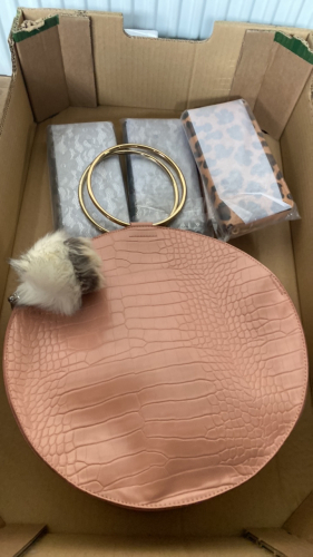 BOX-HANDBAG & 4 PURSES
