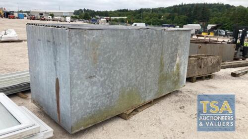 GALVANISED WATER TANK