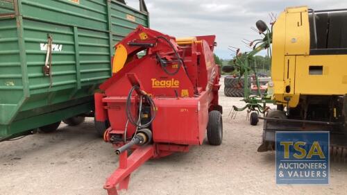 TEAGLE TOMAHAWK 8100 BALE PROCESSOR WITH PTO