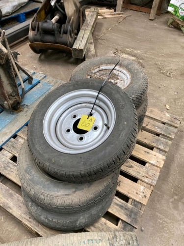 5 X WHEELS & TYRES 155/70/112