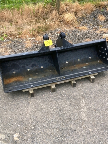 JCB DITCHING BUCKET . Location of Items: QUOYBRAE