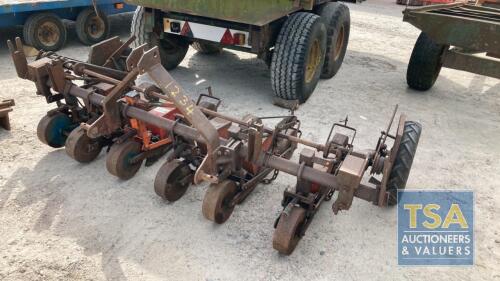 STAN HAY TURNIP/FODDER BEET 6 ROW SEEDER