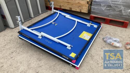 1 + 1 BUTTERFLY TABLE TENNIS TABLE