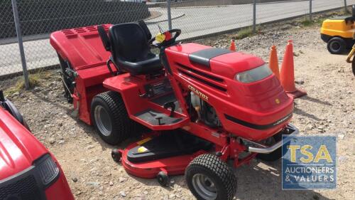 COUNTAX D1850 DIESEL MOWER 160 HRS KEY IN P CABIN