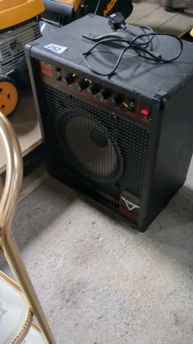 VA60 AMP