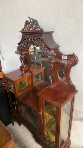 MIRROR BACK CHIFFIONEER