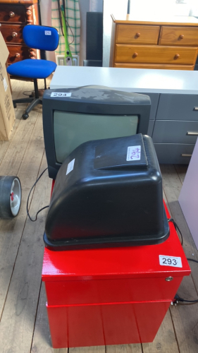 PORTABLE TV & HAND DRYER