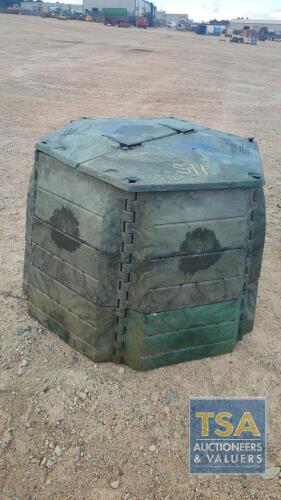 6 SIDED COMPOST BIN