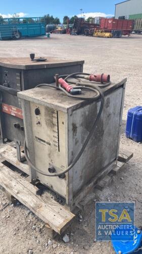 AGA 3 PHASE ARC WELDER