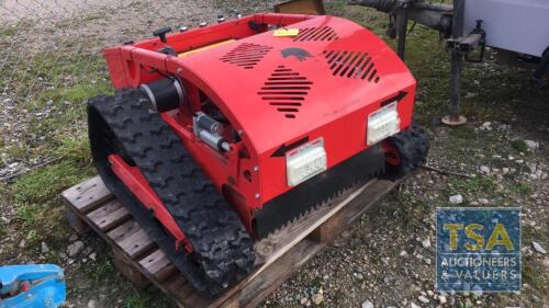 RAPTOR VT900 TRACKED MOWER