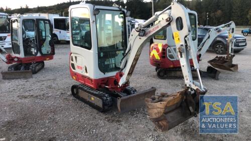 Takeuchi TB216 Cabin 1925 Hours - 854cc 1 Door Tractor