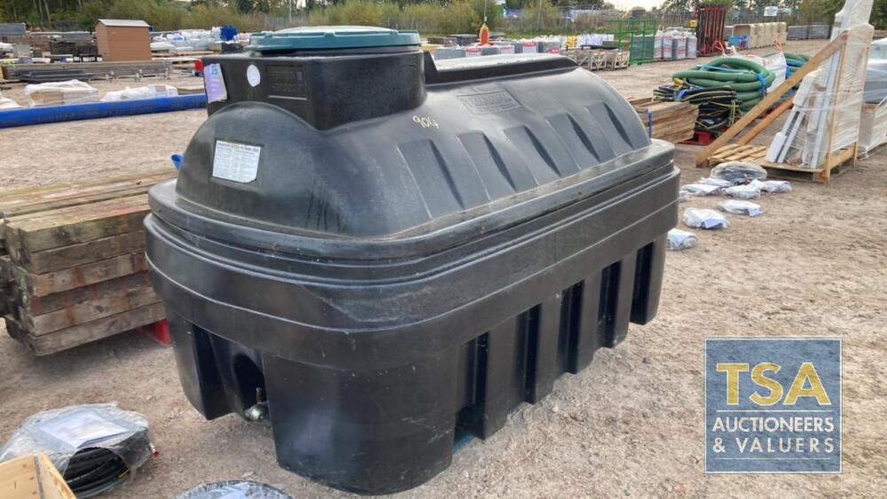 1100L BUNDED OIL/FUEL TANK BALMORAL HB1135
