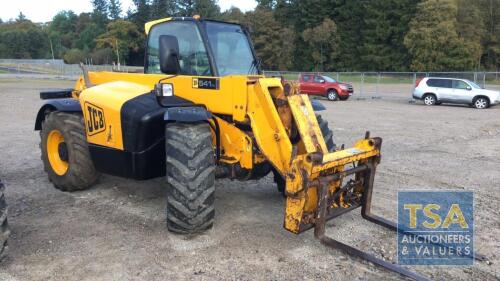 JCB 541-70 - 4400cc 1 Door Tractor