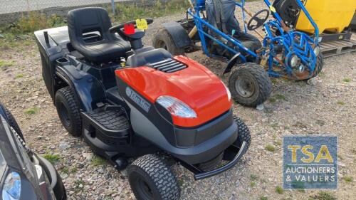 OLEO MAC RIDE ON MOWER