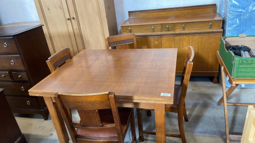 D R SUITE-SIDEBOARD TABLE & 4 CHAIRS