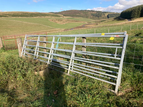 1 NO GALVANISED FIELD GATE 16FT