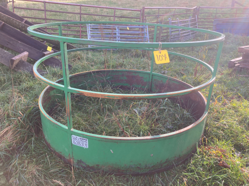 1 NO GREEN HARPER SHEEP FEED RING