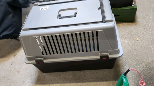 PET CARRIER