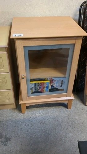 2 BEDSIDE CABINETS & HI-FI CABINET