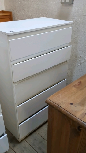 5 DRAWER WHITE CHEST