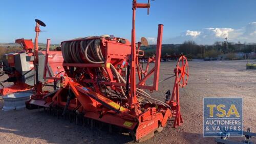 KUHN HR4003 DRILL WITH PTO