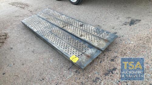 IFOR WILLIAMS 6' STEEL RAMPS