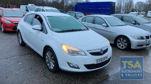 Vauxhall Astra Exclusiv 113 - 1598cc 5 Door