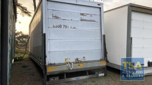 CURTAINSIDE BOX VAN