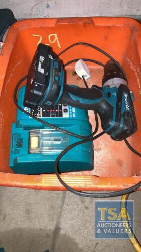 MAKITA 18V DRILL AND CHARGER