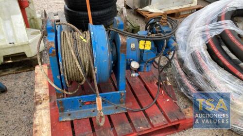 FORCE 5 i INFINITY AIR 5 TONNE WINCH