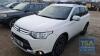 Mitsubishi Outlander Gx 3 Di-d - 2268cc Estate - 4