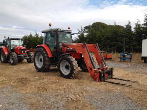 MASSEY FERGUSON 5455 TRACTOR SV06 WITH MF955 LOADER 6562 HRS