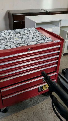 RED TOOL DRAWER UNIT