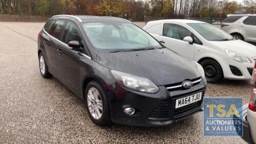 Ford Focus Titanium Navigator Turbo - 998cc Estate