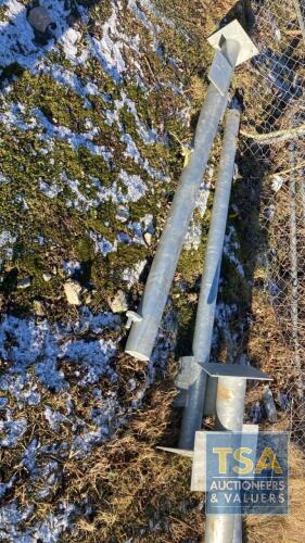 2 X HANG & SLAM GATE POSTS