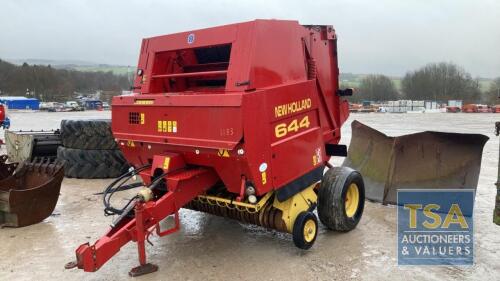 NH 644 BALER WITH PTO