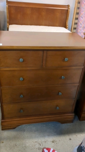 2 OVER 3 CHEST DRAWERS