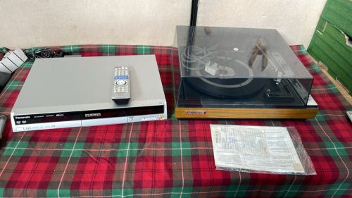 PANASONIC DVD PLAYER & FERGUSON RECORD PLAYER- NO SPEAKERS