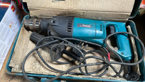 CASED MAKITA DRILL