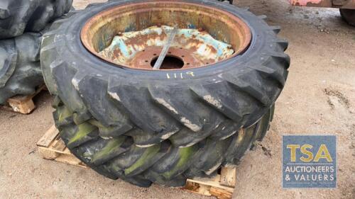 2 - 12.4 X 11 X 36 TYRES